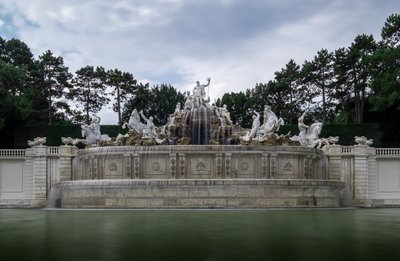 넵튠 분수 (넵툰브루넨)